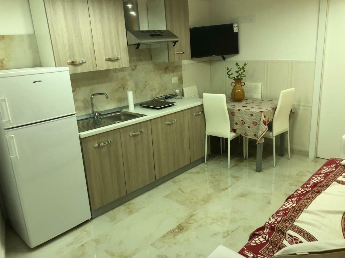 Sole House Apartment Napoli Exterior foto